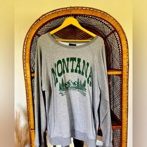 Free People Sweatshirt 🏔️